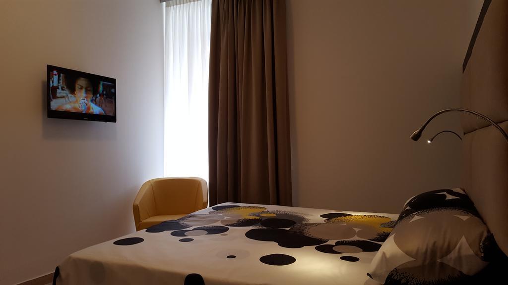 Una Finestra Su Monti Rome Extérieur photo