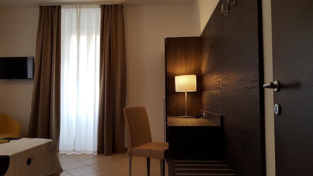 Una Finestra Su Monti Rome Extérieur photo